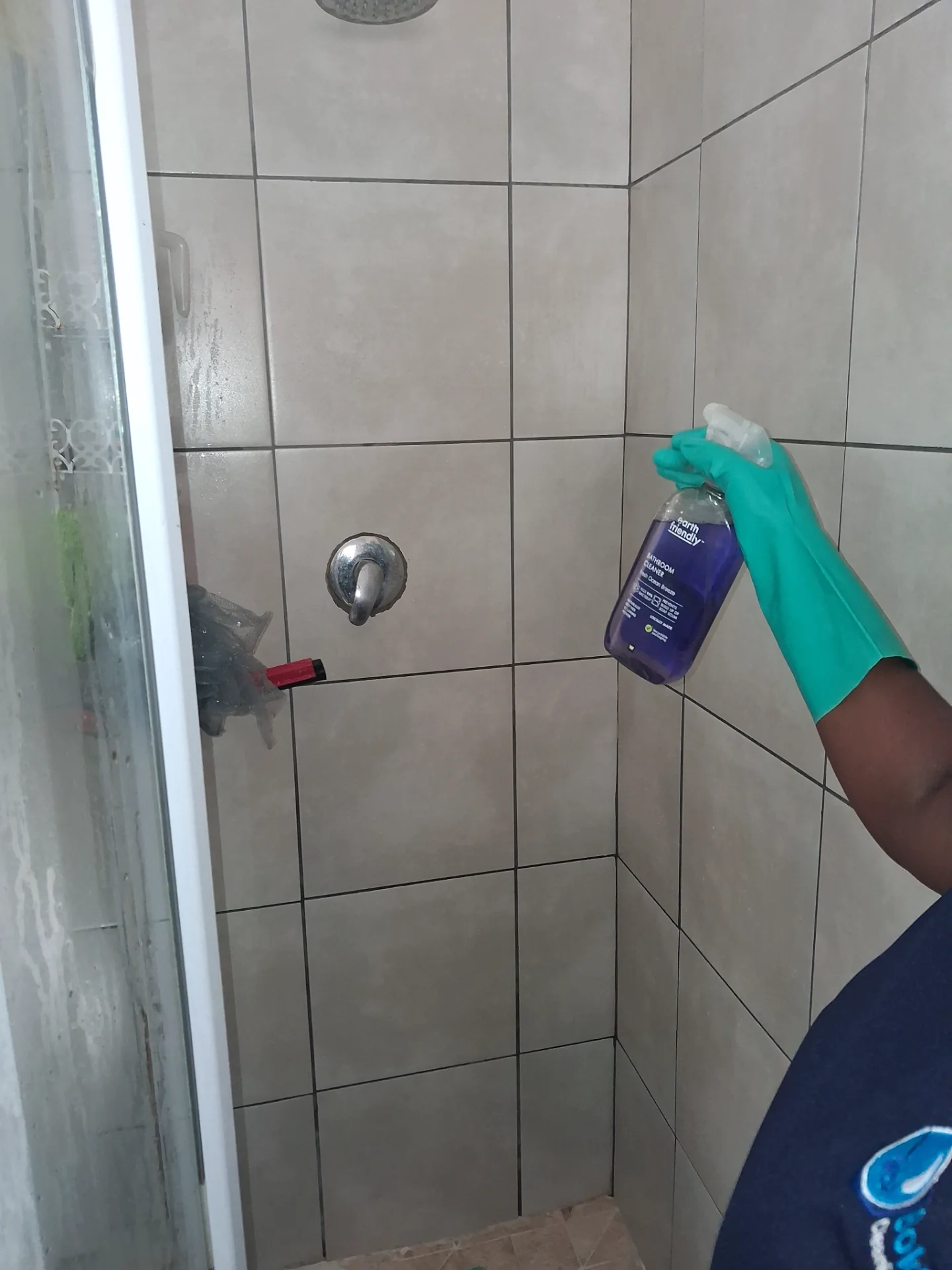 How to Remove Mould From Bathroom | Cape Town Guide 2026